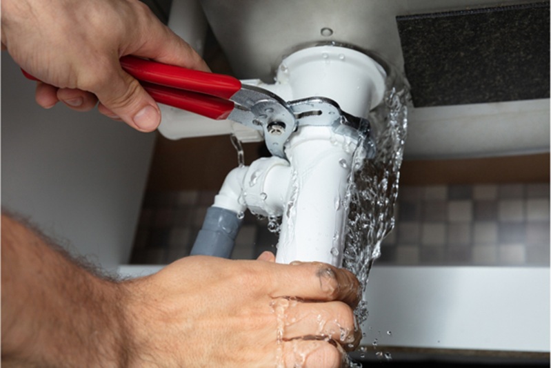Handling Repairs as a Crestview Landlord